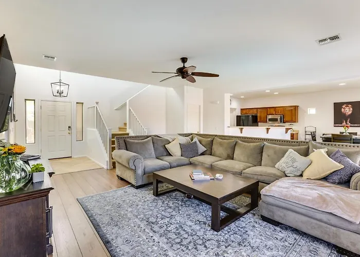 Pool, Game Room! Family-friendly Retreat Surprise
