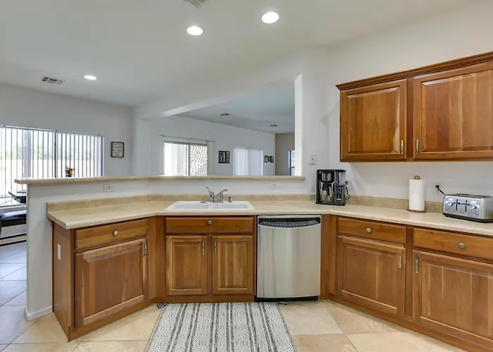 Dom wakacyjny Pool, Game Room! Family-friendly Retreat