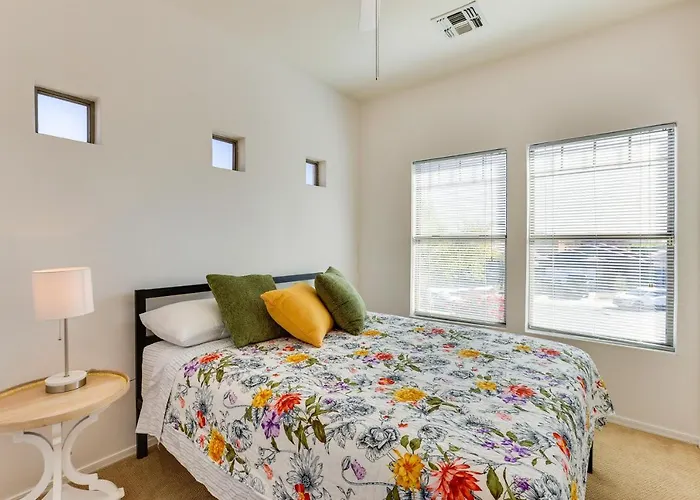 Dom wakacyjny Pool, Game Room! Family-friendly Retreat